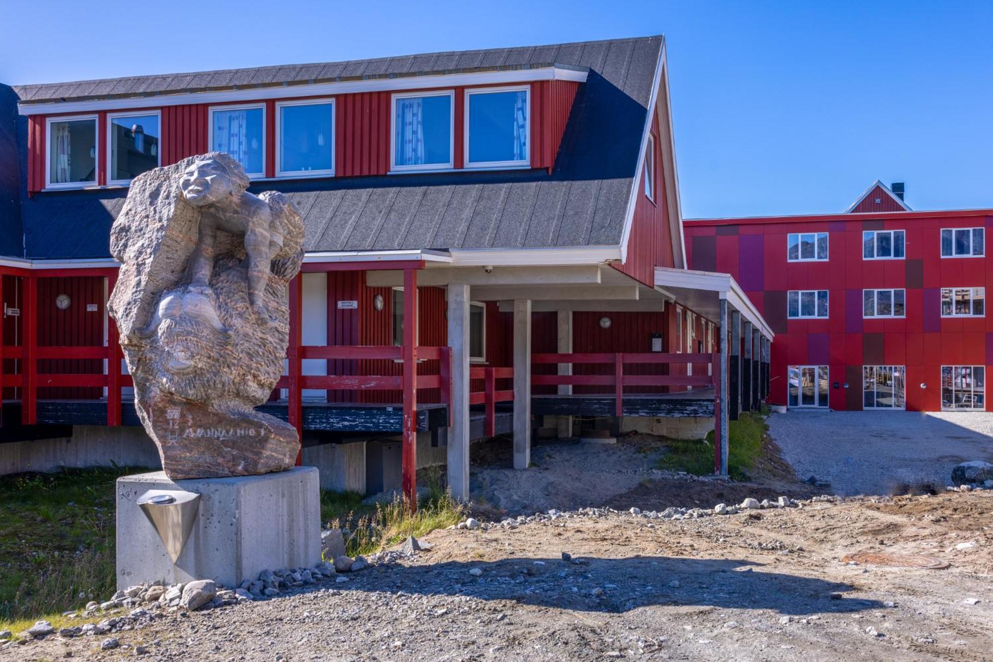 Hotel Nordbo Nuuk Ngoại thất bức ảnh