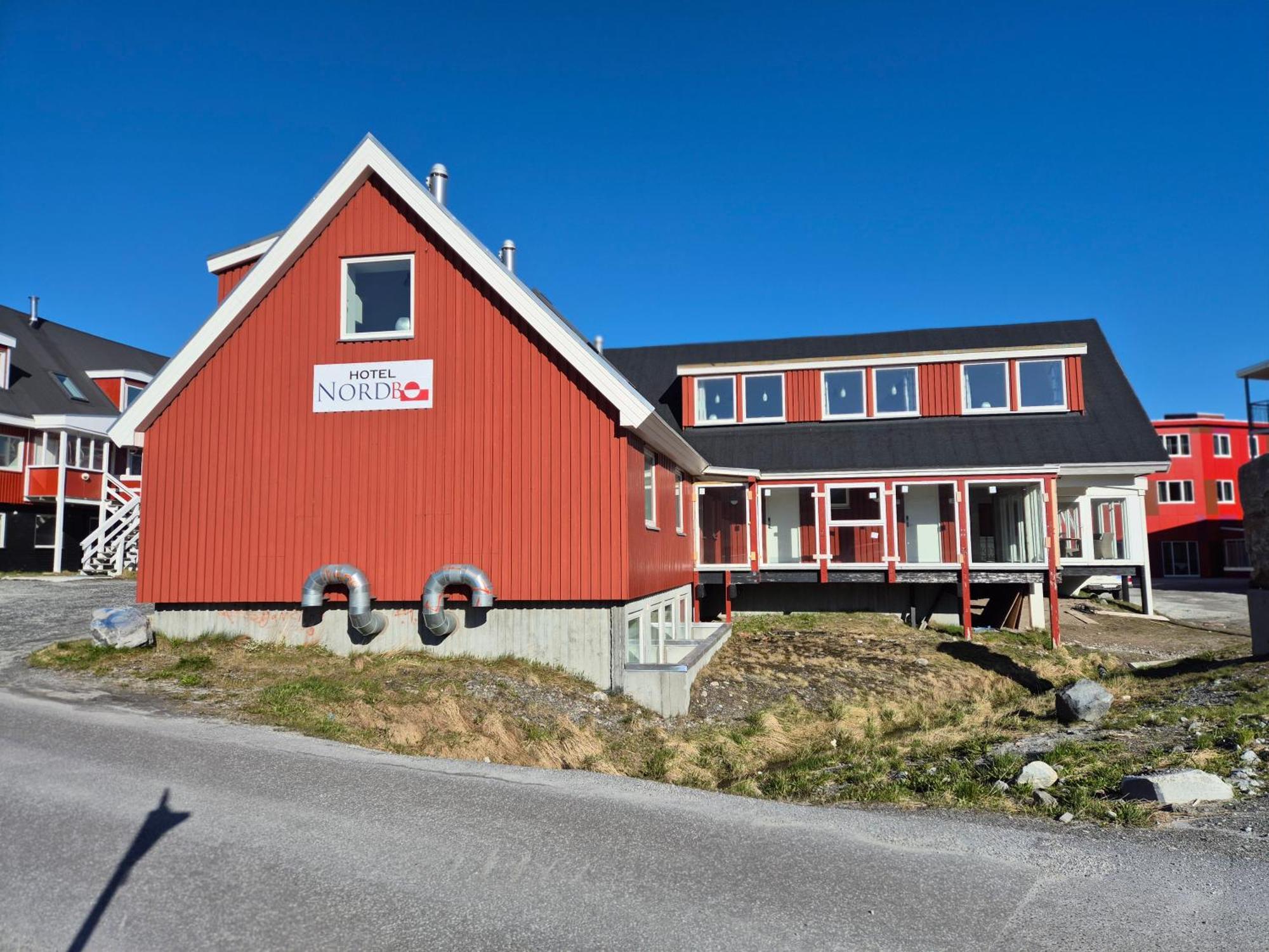 Hotel Nordbo Nuuk Ngoại thất bức ảnh